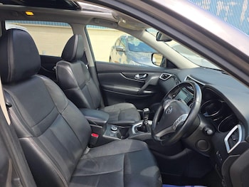 Used Nissan X-Trail 2016 for sale - 78900081: Photo