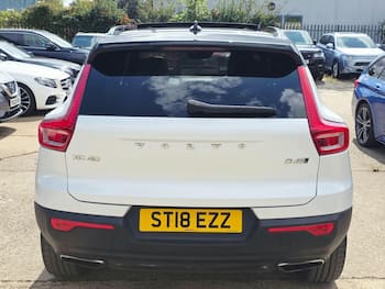 Used Volvo XC40 2018 for sale - 79608598: Photo