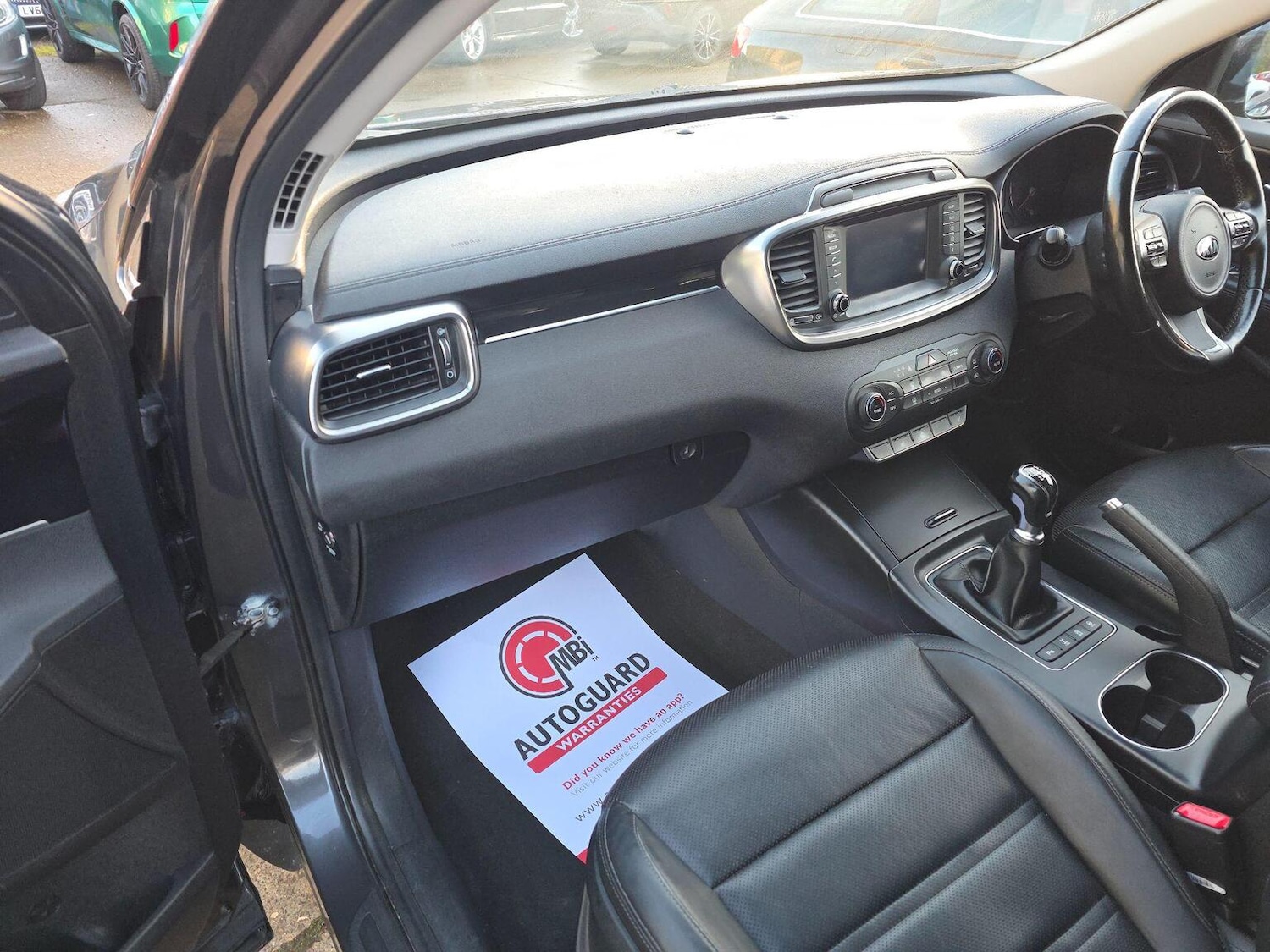 Used Kia Sorento 2015 for sale - 76656112: Photo 2