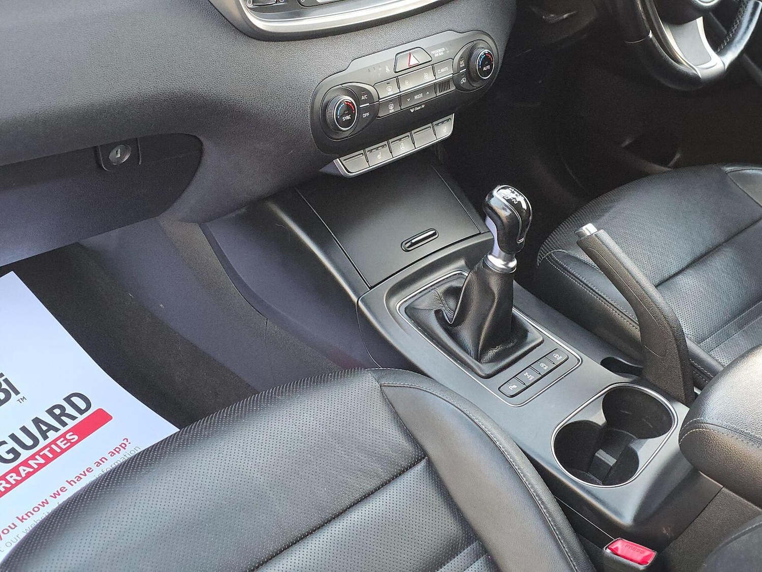 Used Kia Sorento 2015 for sale - 76656112: Photo 9