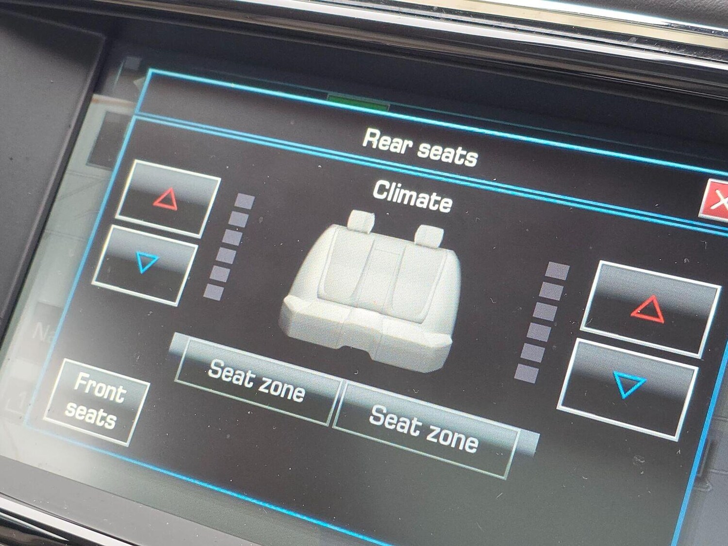 Used Jaguar XJ 2015 for sale - 77789293: Photo 28