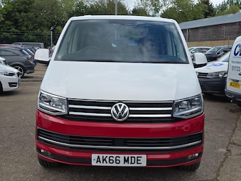 Used Volkswagen Caravelle 2016 for sale - 78502682: Photo