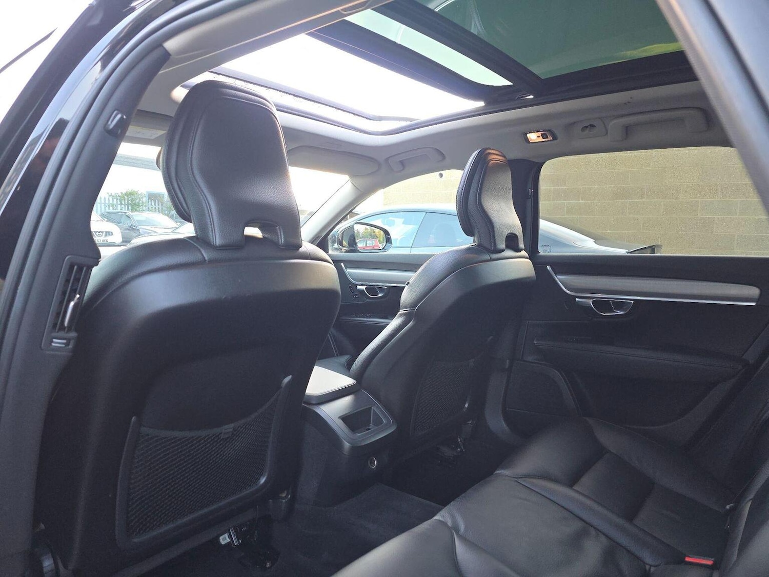 Used Volvo V90 2019 for sale - 76476950: Photo 11