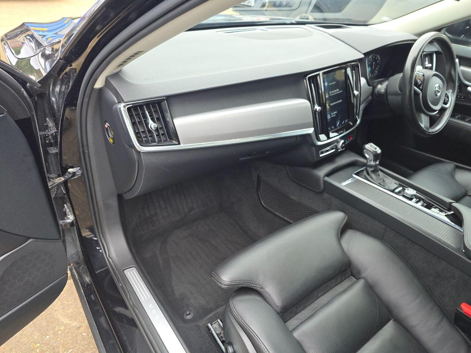 Used Volvo V90 2019 for sale - 76476950: Photo 45