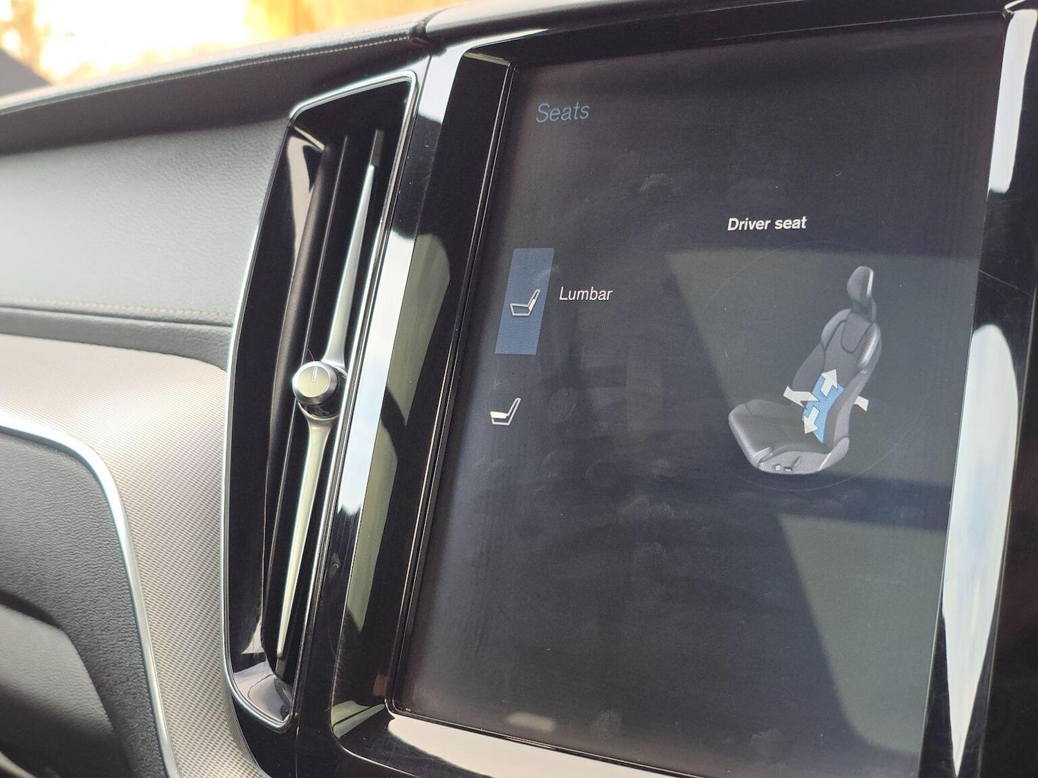 Used Volvo XC60 2020 for sale - 77154351: Photo 24