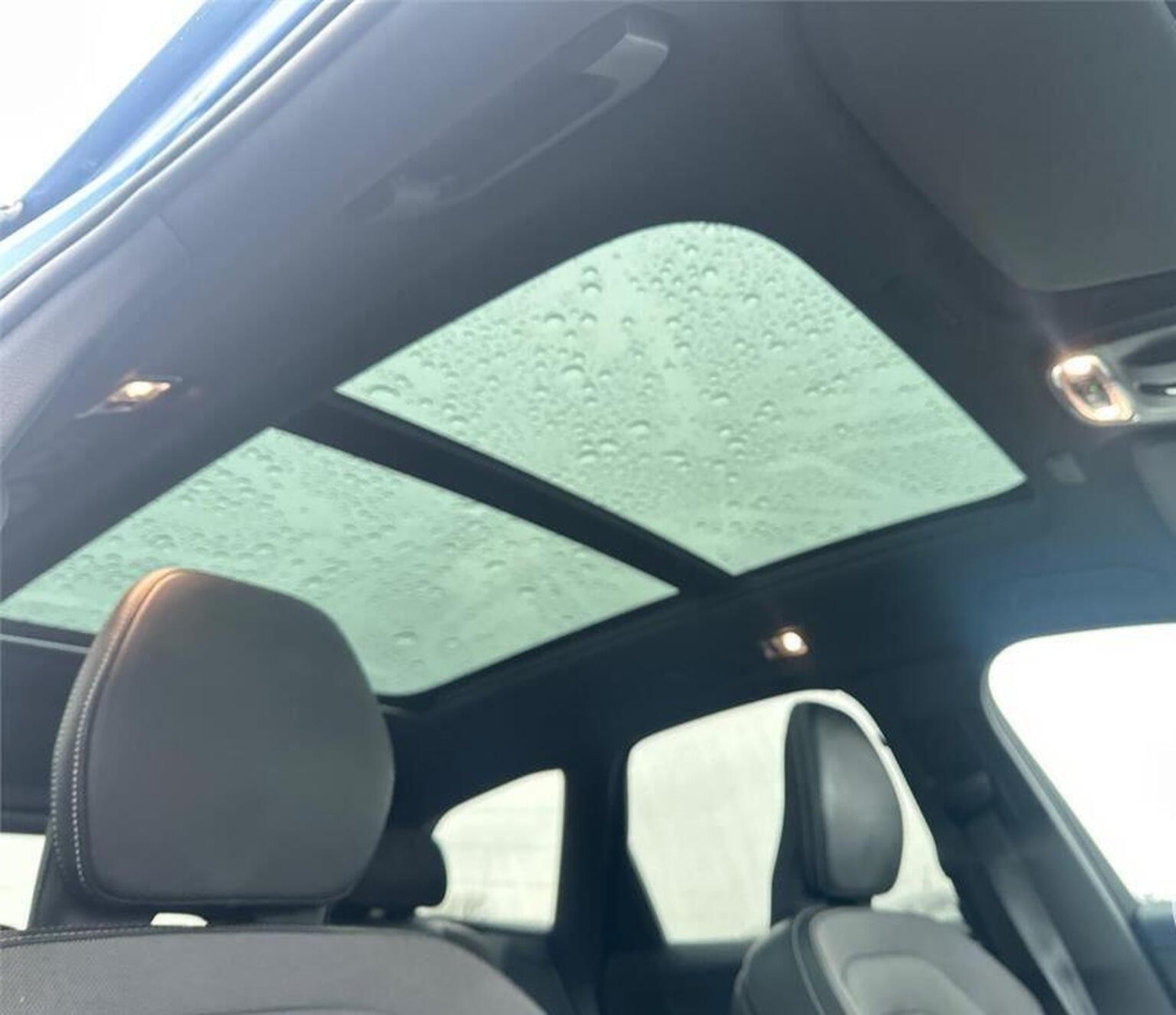 Used Volvo XC60 2020 for sale - 77154351: Photo 5