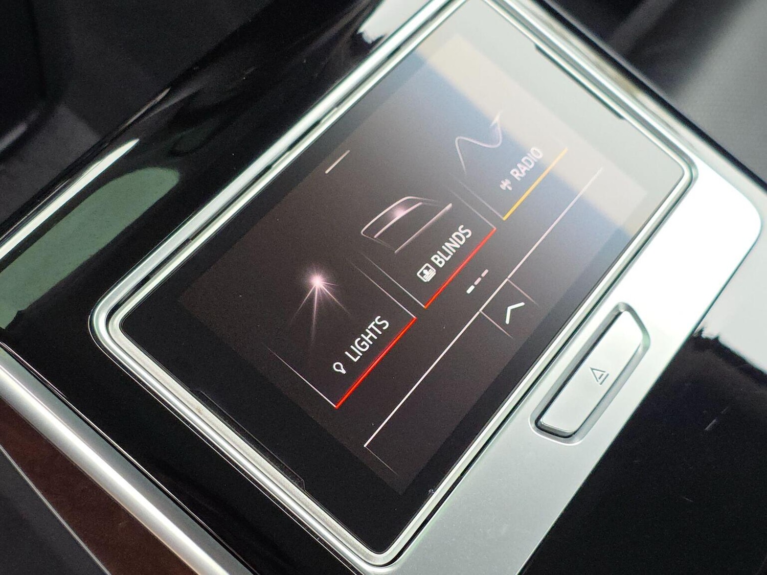 Used Audi A8 2017 for sale - 77342564: Photo 40