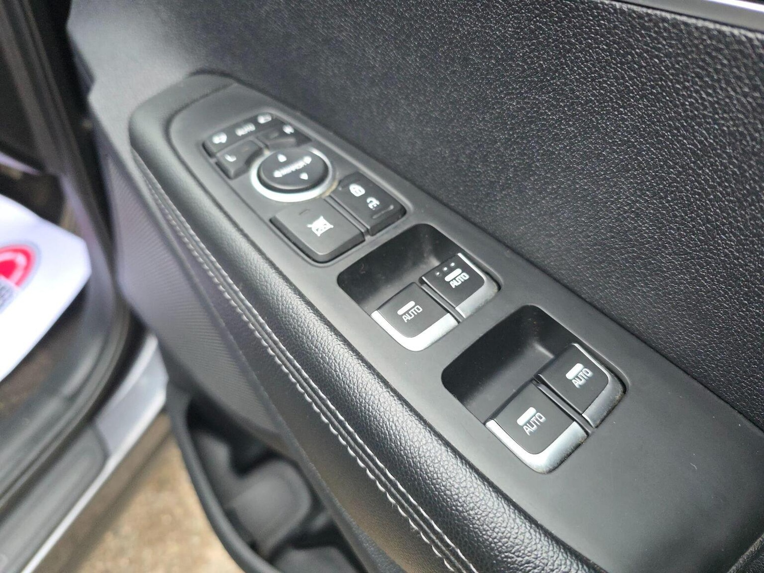 Used Kia Sorento 2015 for sale - 77438382: Photo 16