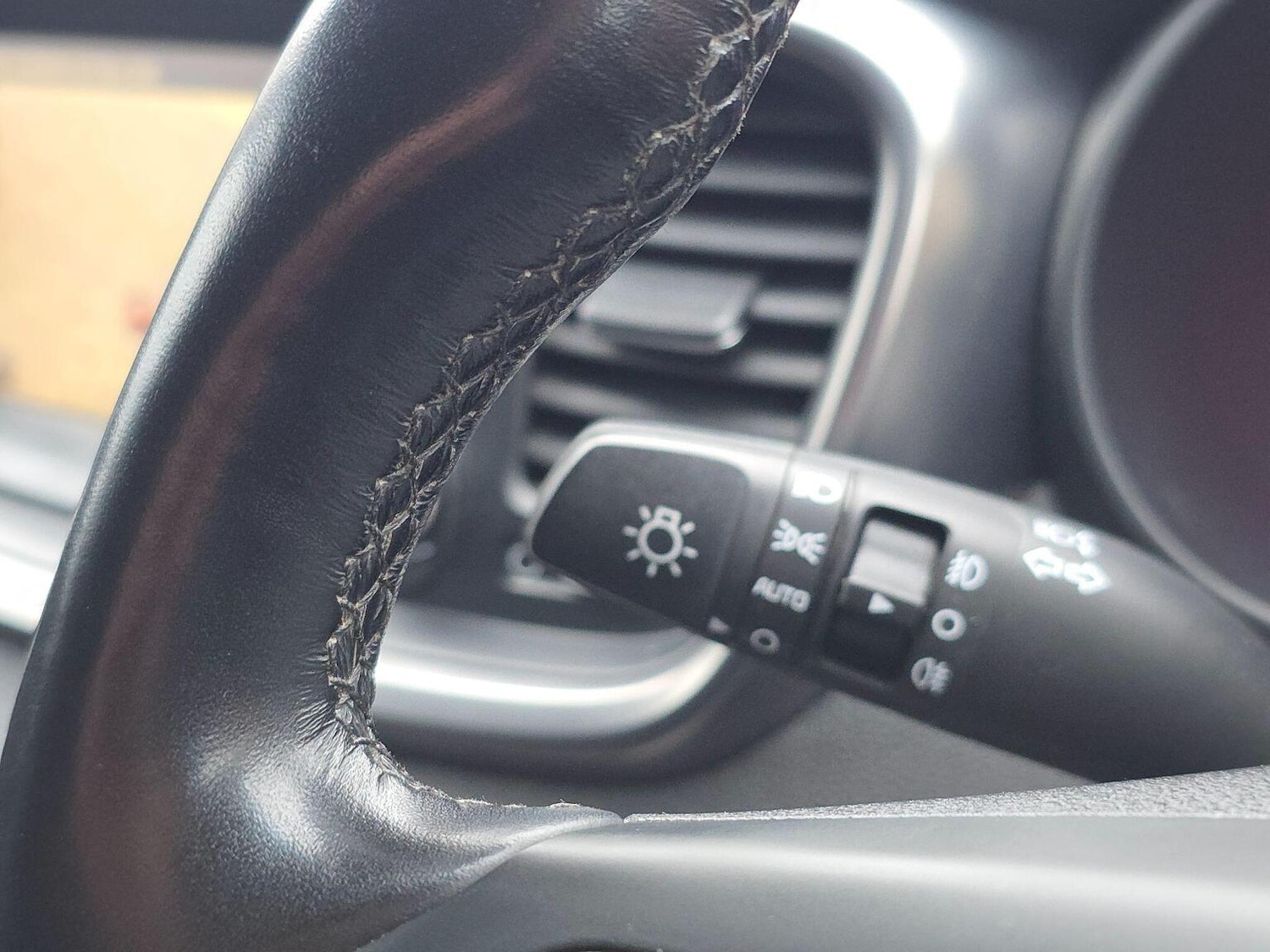 Used Kia Sorento 2015 for sale - 77438382: Photo 22