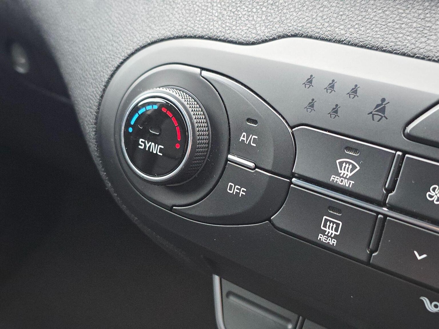 Used Kia Sorento 2015 for sale - 77438382: Photo 24