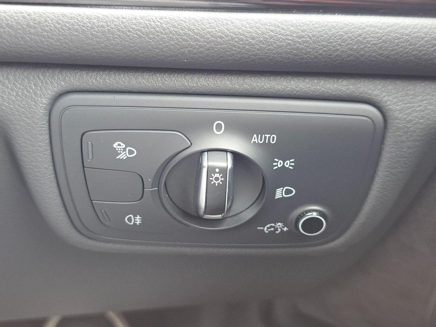 Used Audi A6 2015 for sale - 76107415: Photo 20