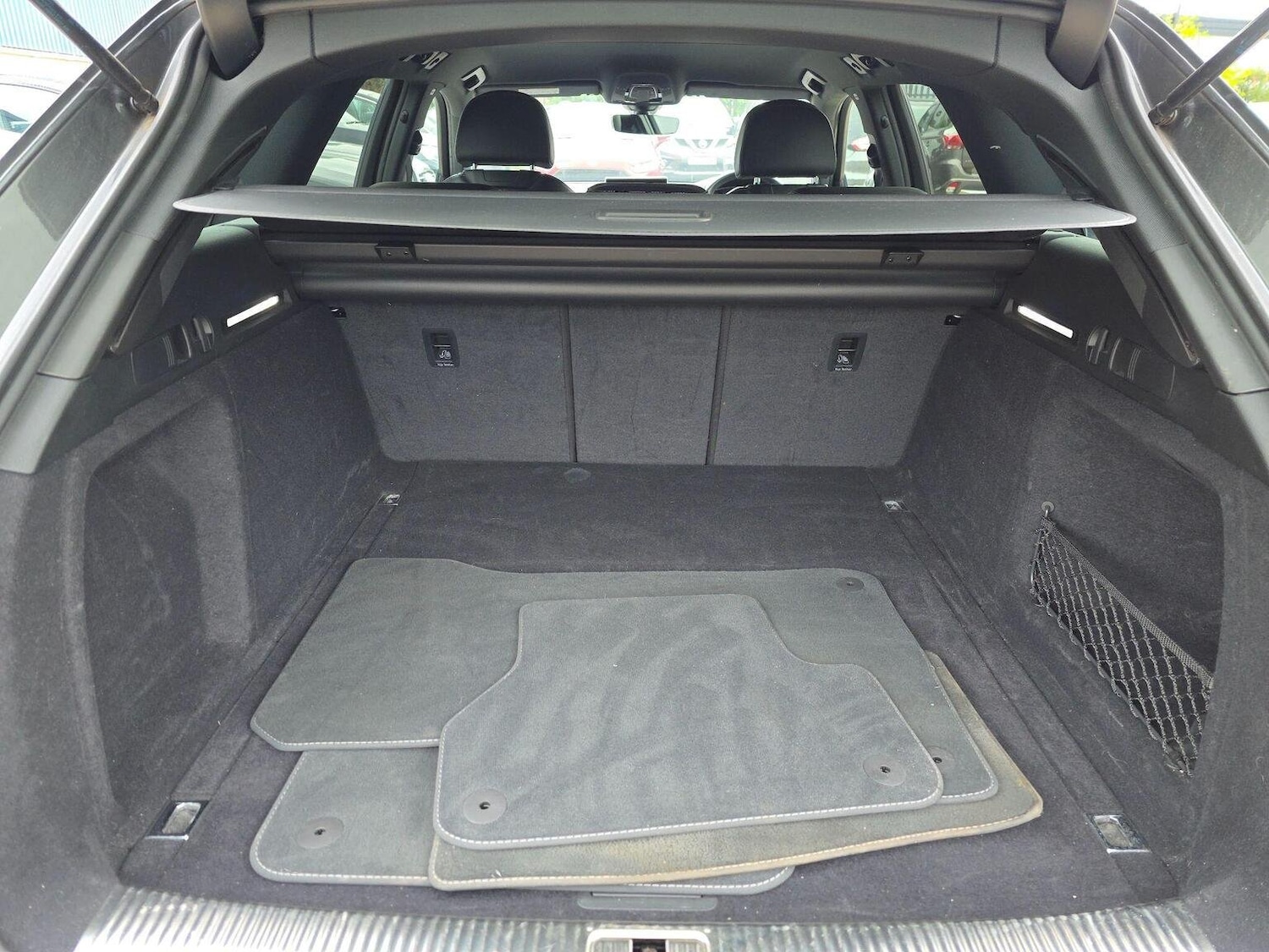 Used Audi A4 Avant 2018 for sale - 76107256: Photo 39
