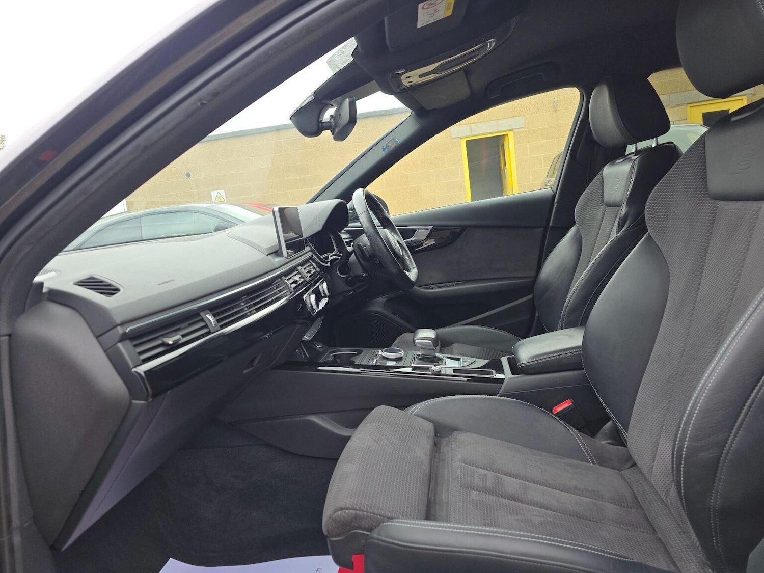 Used Audi A4 Avant 2018 for sale - 76107256: Photo 42