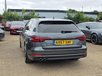 Used Audi A4 Avant 2018 for sale - 76107256: Photo