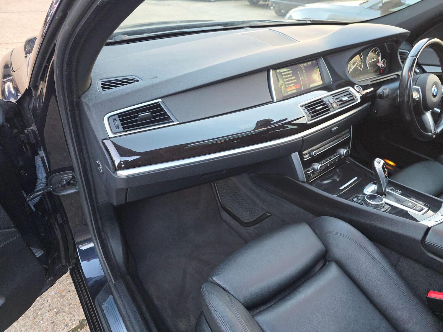 Used BMW 5 Series 2014 for sale - 76476967: Photo 10