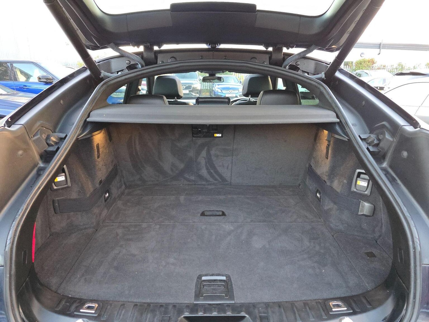 Used BMW 5 Series 2014 for sale - 76476967: Photo 28