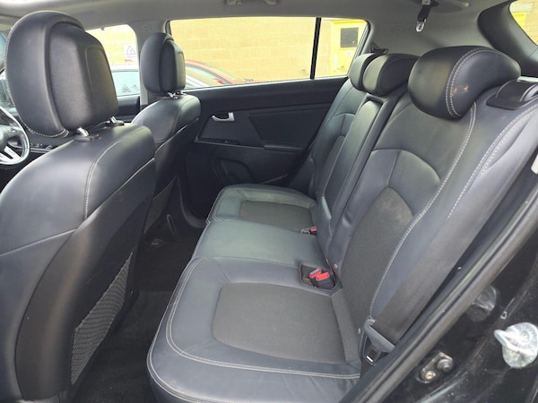 Used Kia Sportage 2011 for sale - 76107398: Photo 14