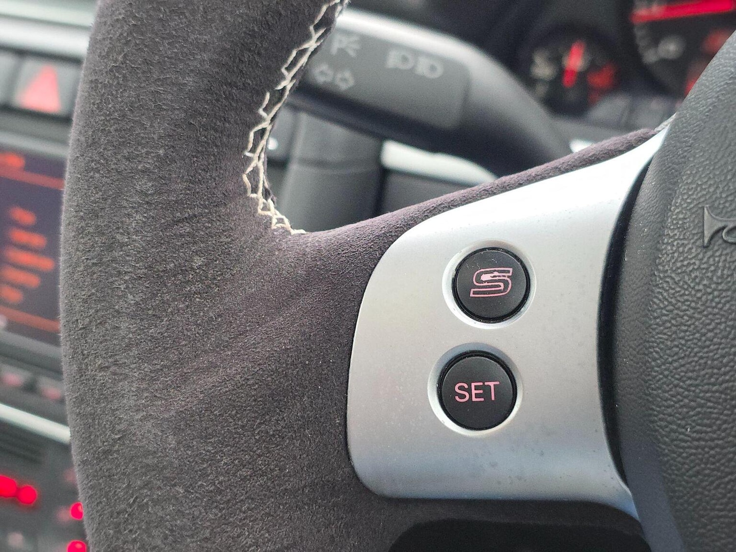 Used Audi RS4 2007 for sale - 77162178: Photo 26