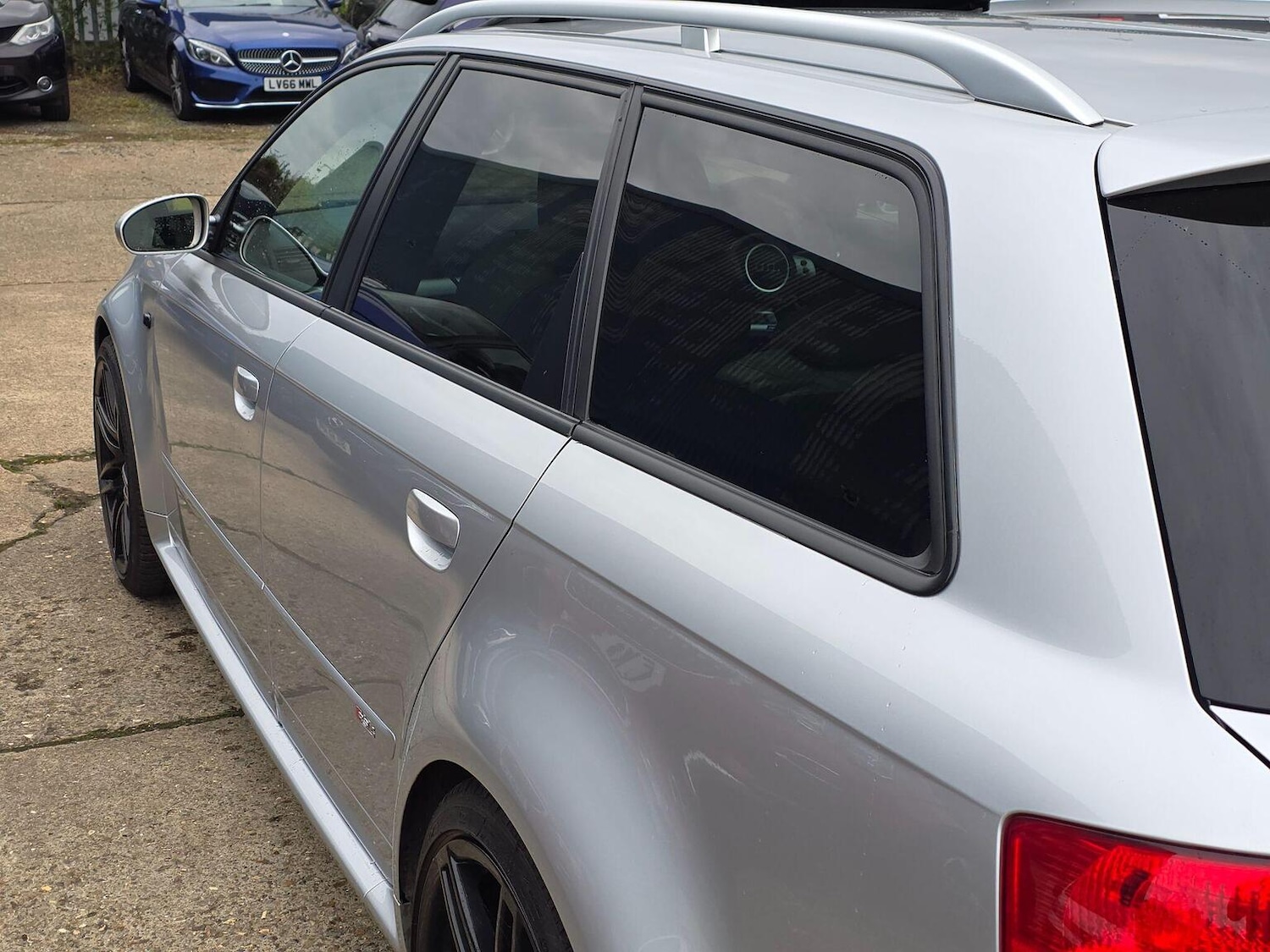 Used Audi RS4 2007 for sale - 77162178: Photo 5