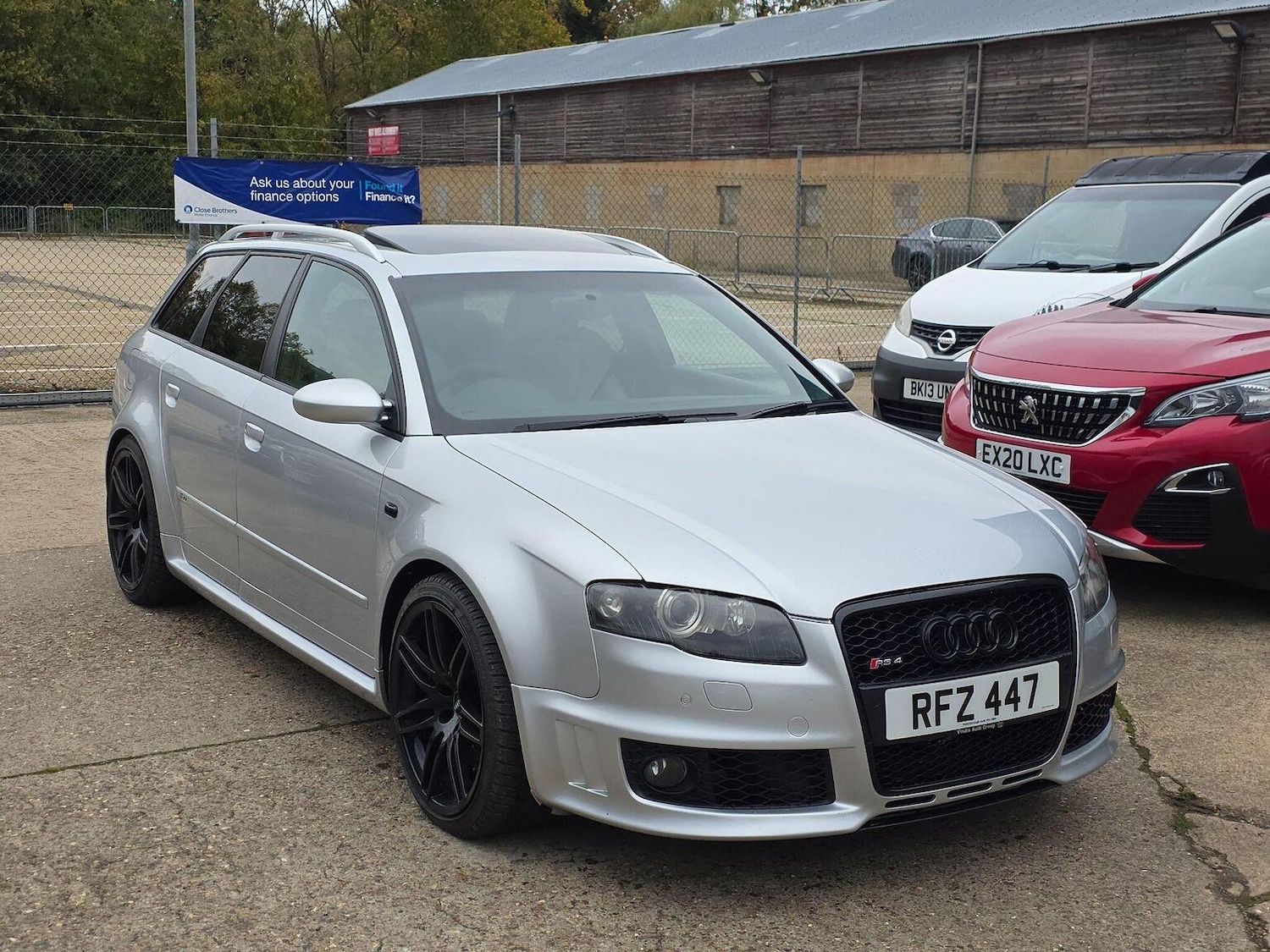 Used Audi RS4 2007 for sale - 77162178: Photo 8