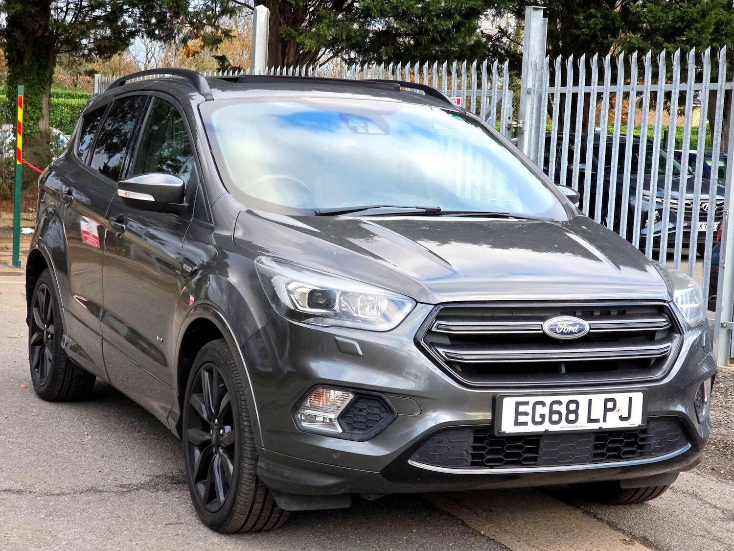 Used Ford Kuga 2019 for sale - 76107242: Photo 1