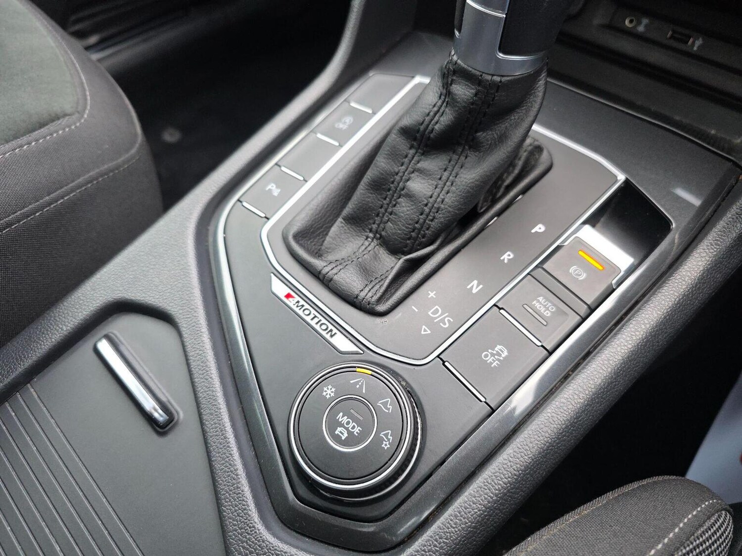 Used Volkswagen Tiguan 2017 for sale - 77501496: Photo 10