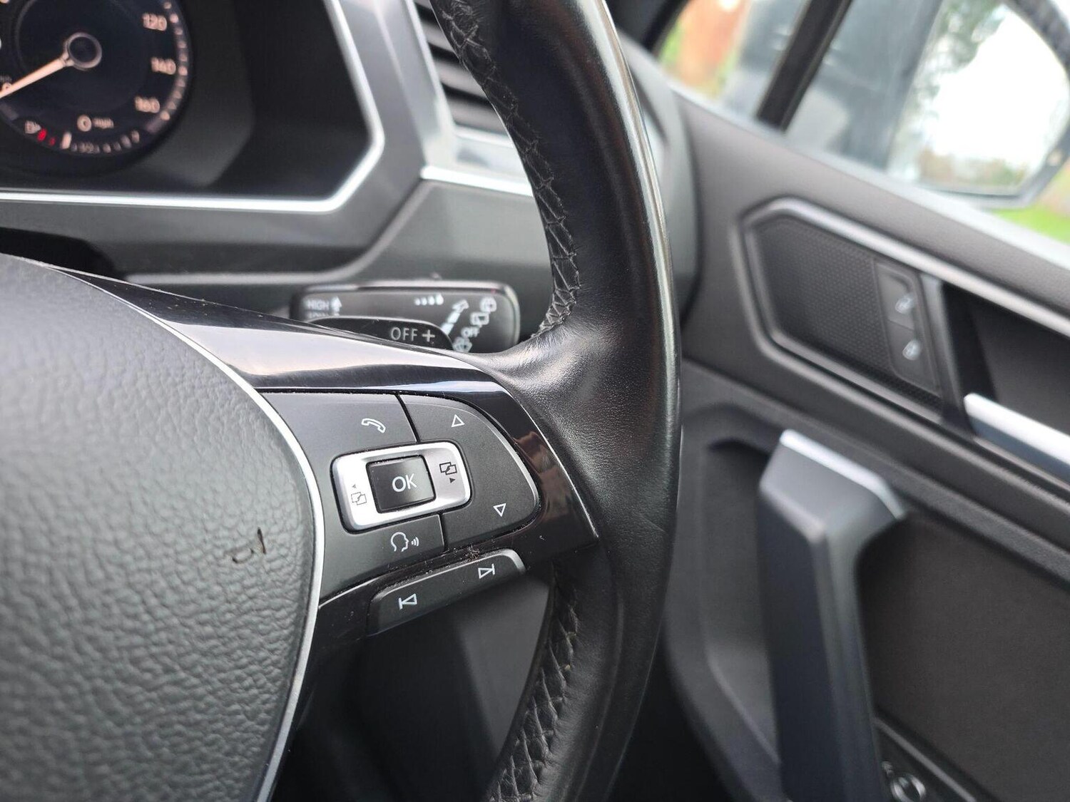 Used Volkswagen Tiguan 2017 for sale - 77501496: Photo 16