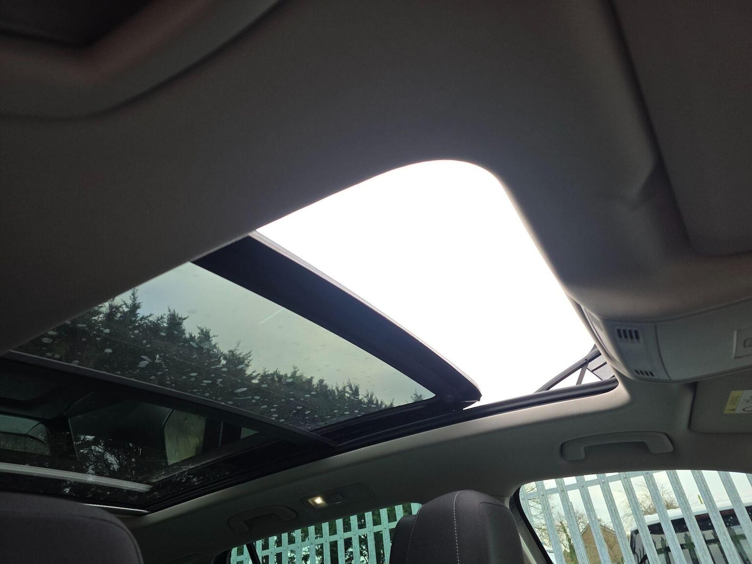 Used Volkswagen Tiguan 2017 for sale - 77501496: Photo 34