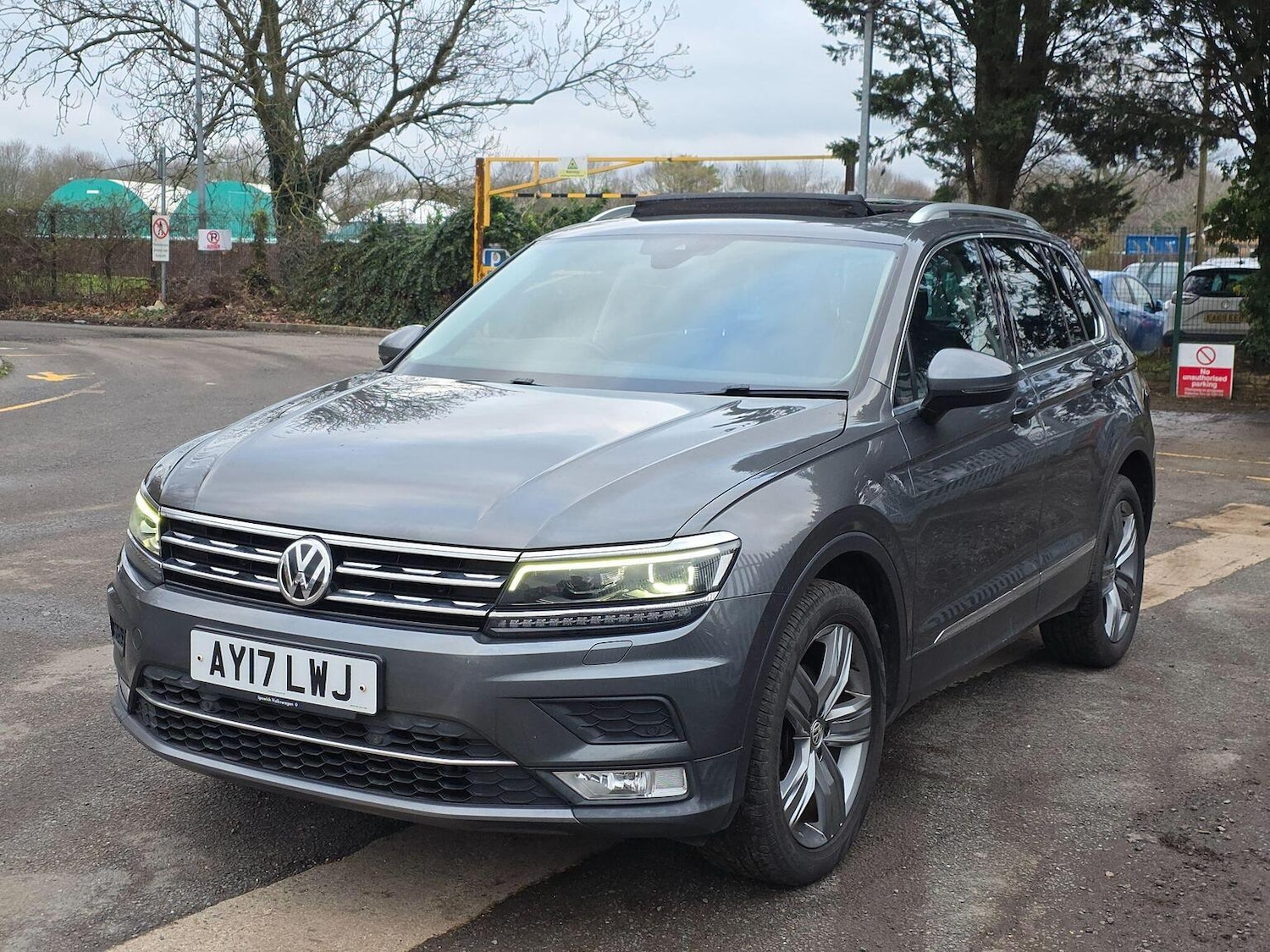 Used Volkswagen Tiguan 2017 for sale - 77501496: Photo 5
