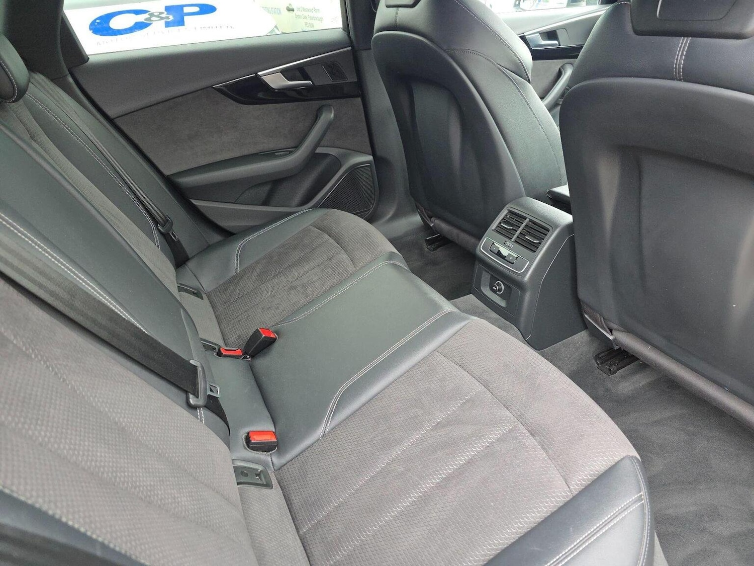 Used Audi A4 Avant 2018 for sale - 76794245: Photo 14