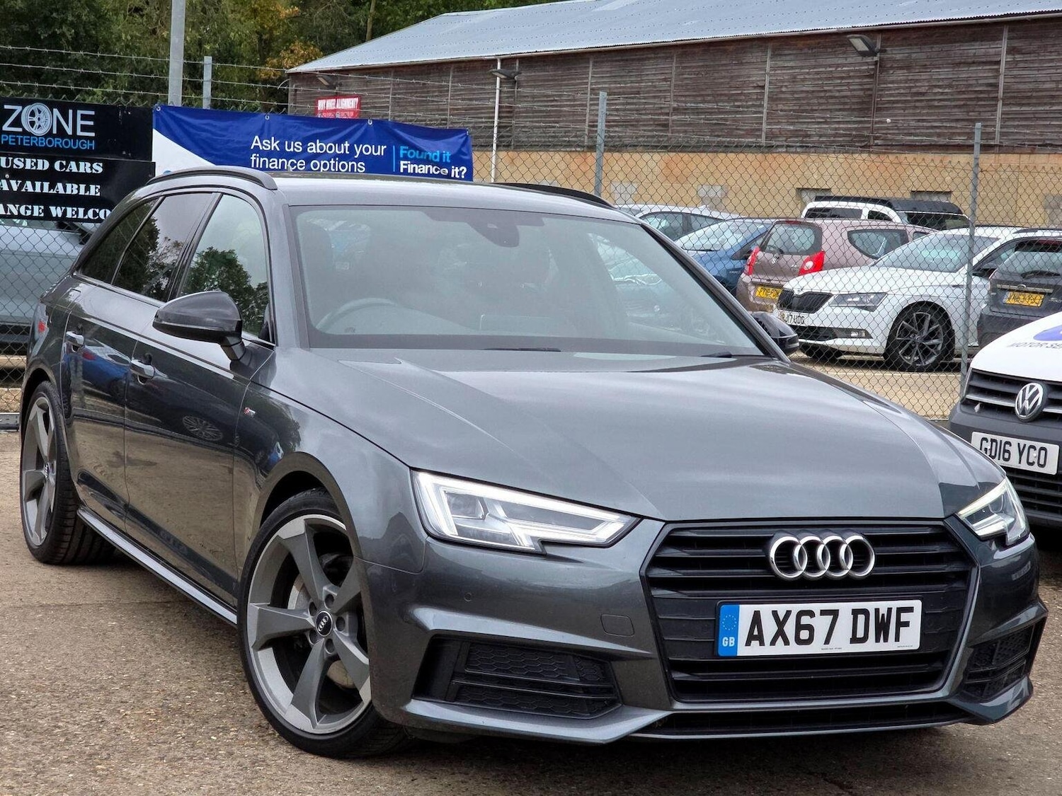 Used Audi A4 Avant 2018 for sale - 76794245: Photo 15