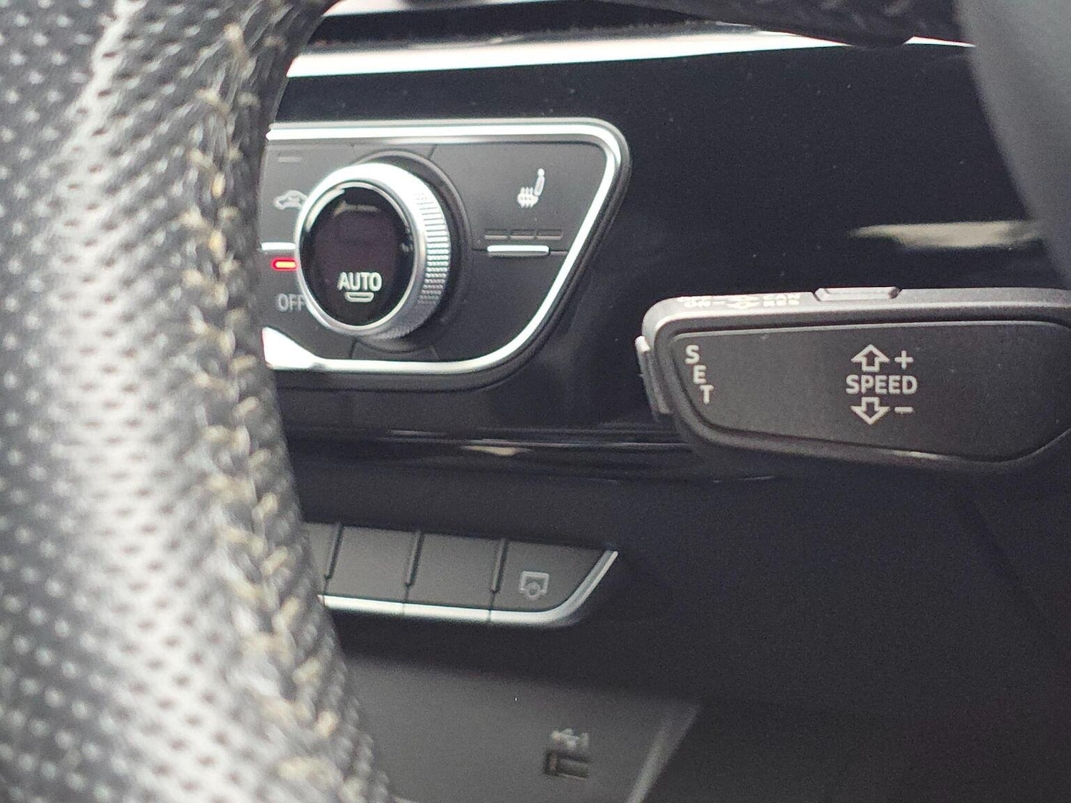 Used Audi A4 Avant 2018 for sale - 76794245: Photo 19