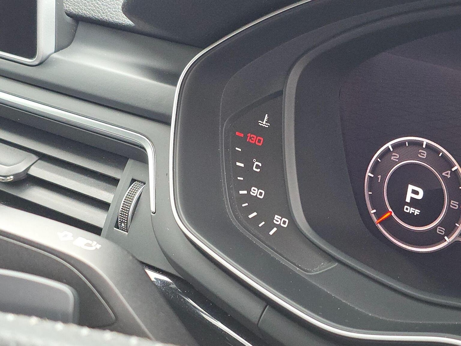 Used Audi A4 Avant 2018 for sale - 76794245: Photo 33