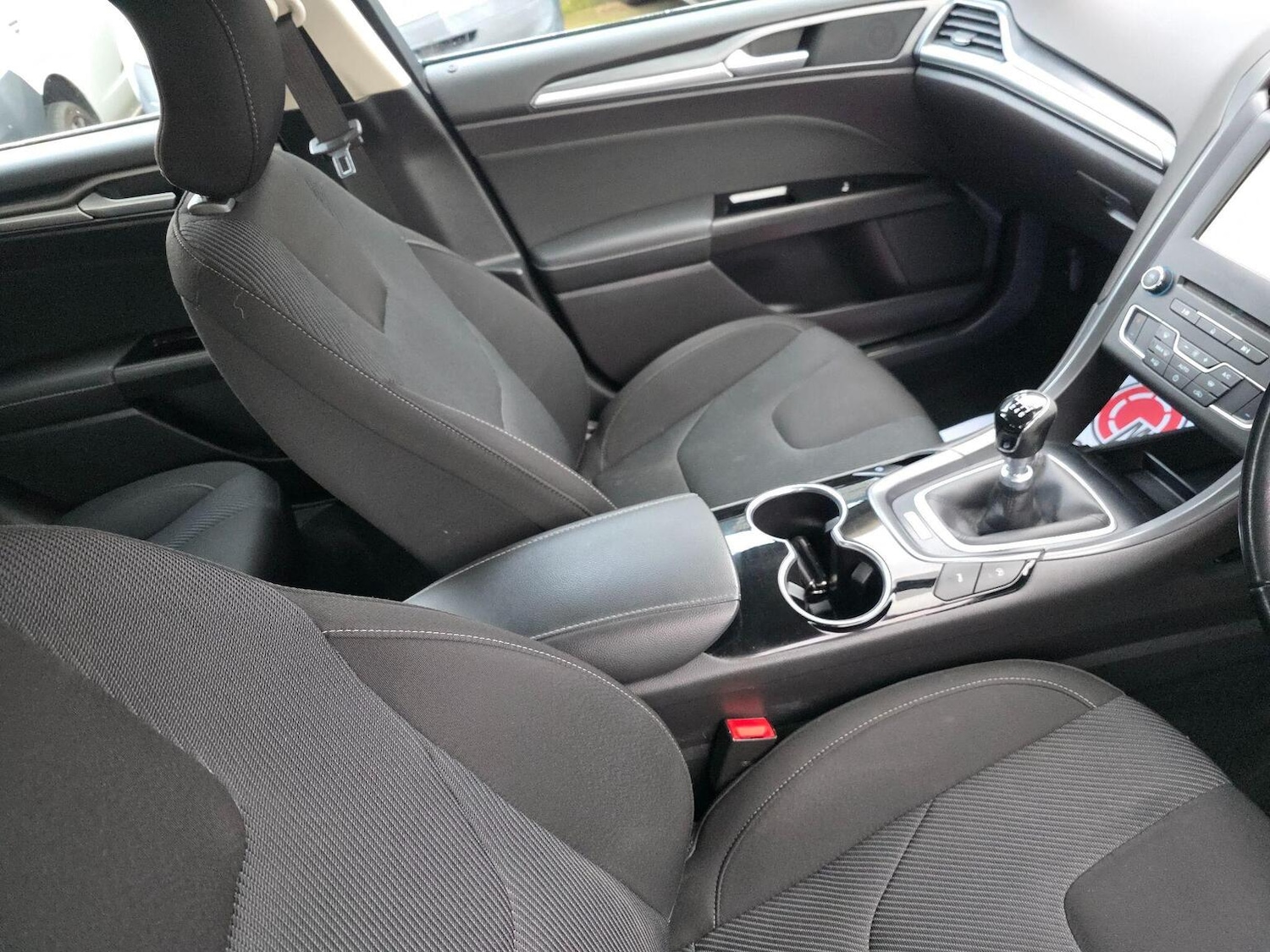 Used Ford Mondeo 2016 for sale - 77501498: Photo 33