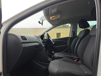 Used Volkswagen Polo 2017 for sale - 78794779: Photo
