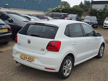 Used Volkswagen Polo 2017 for sale - 78794779: Photo