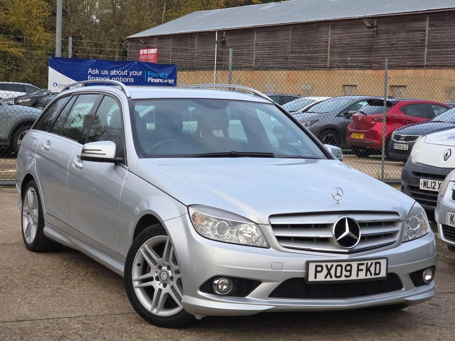 Used Mercedes-Benz C Class 2009 for sale - 76461539: Photo 1