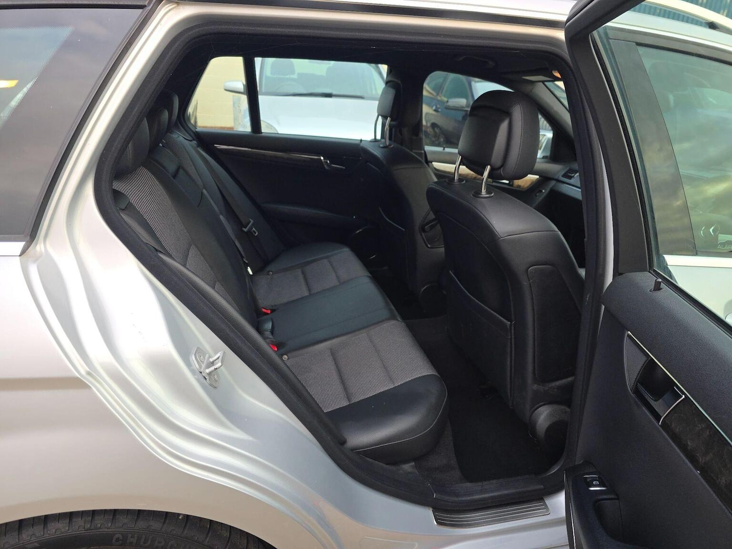 Used Mercedes-Benz C Class 2009 for sale - 76461539: Photo 14