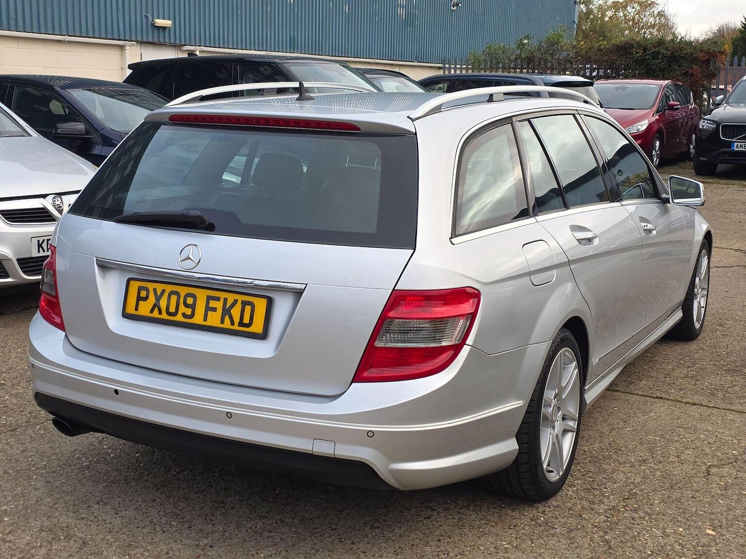Used Mercedes-Benz C Class 2009 for sale - 76461539: Photo 7