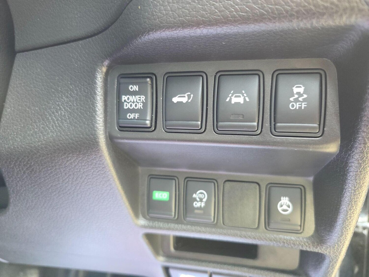 Used Nissan X-Trail 2018 for sale - 78209983: Photo 25