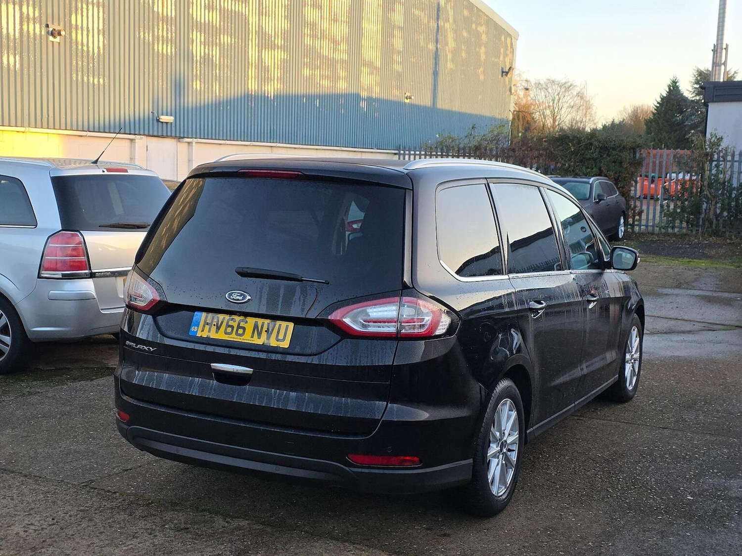 Used Ford Galaxy 2016 for sale - 76536678: Photo 10