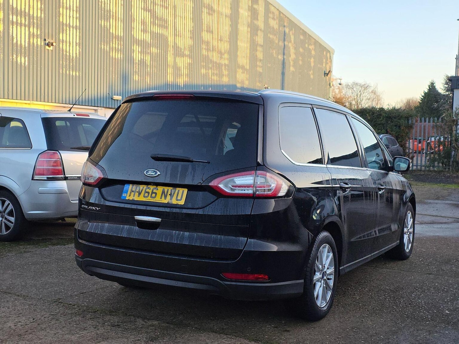 Used Ford Galaxy 2016 for sale - 76536678: Photo 11