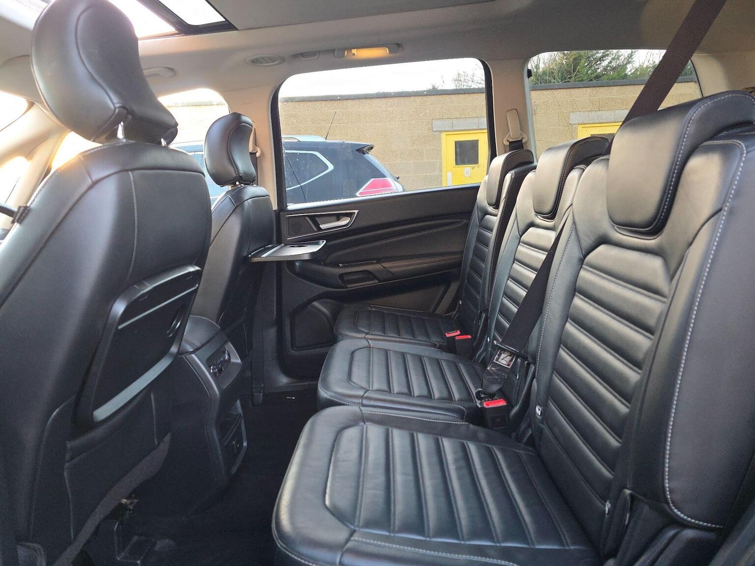 Used Ford Galaxy 2016 for sale - 76536678: Photo 3