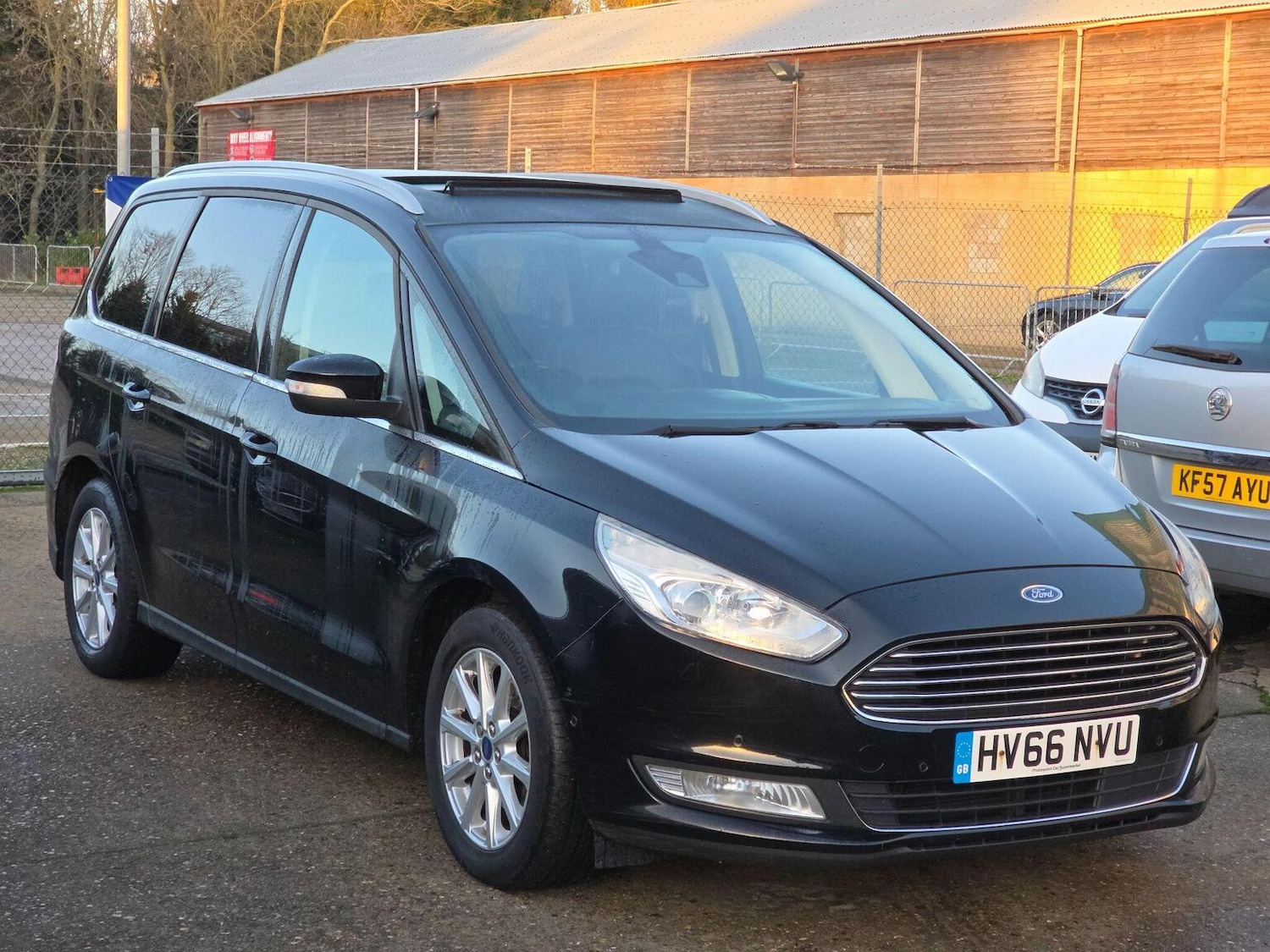 Used Ford Galaxy 2016 for sale - 76536678: Photo 8