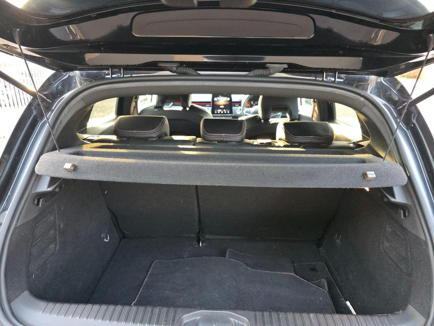 Used Renault Clio 2020 for sale - 77385170: Photo 27