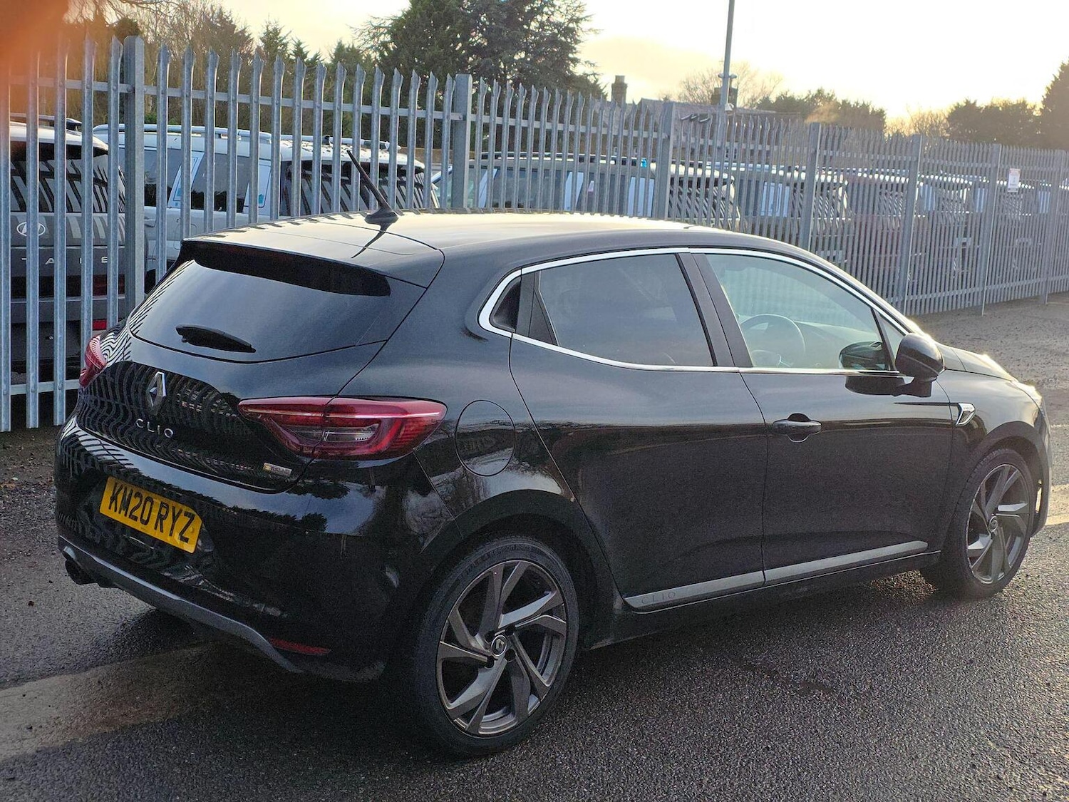 Used Renault Clio 2020 for sale - 77385170: Photo 5