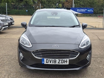 Used Ford Fiesta 2018 for sale - 76107209: Photo