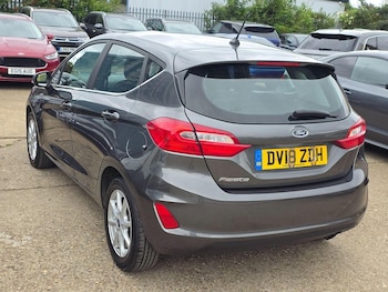 Used Ford Fiesta 2018 for sale - 76107209: Photo