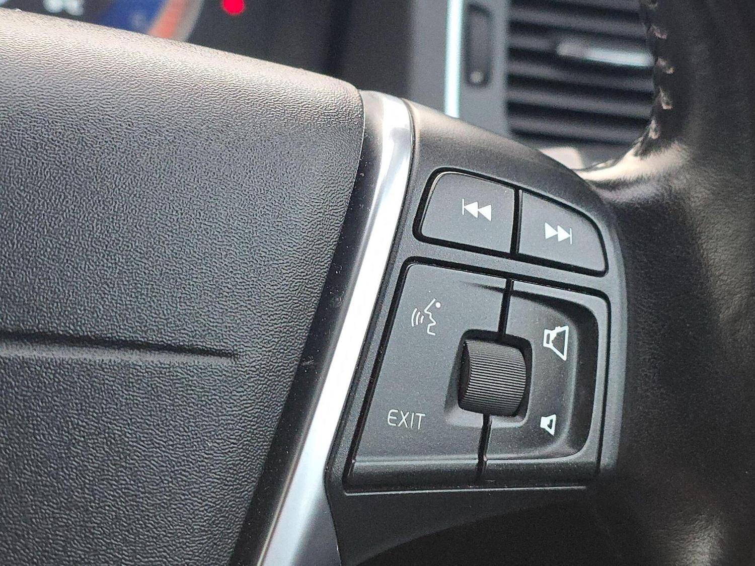 Used Volvo S60 2012 for sale - 77303736: Photo 23