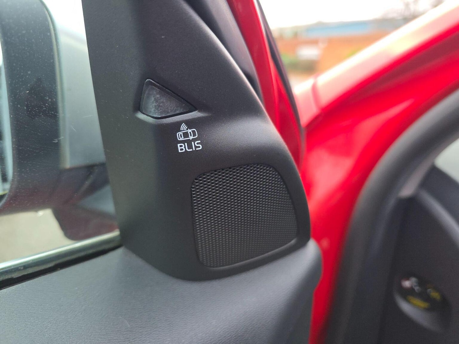 Used Volvo S60 2012 for sale - 77303736: Photo 24